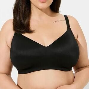 Torrid‎ Everyday Wire Free Lightly Lined Molded Bra Rich Black Size 52D NEW